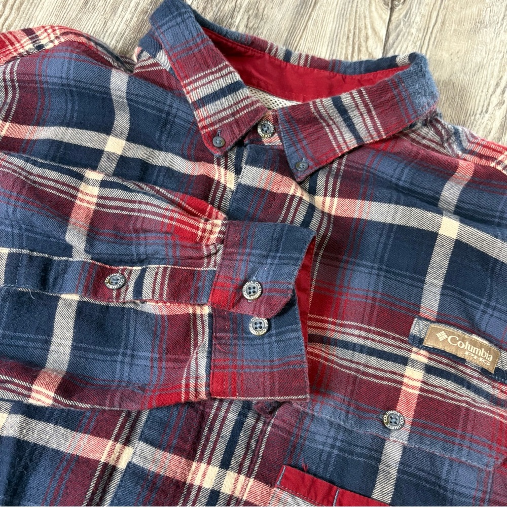 Columbia Men's XXL Red Navy Plaid Flannel Shirt Mesh Lined Long Sleeve Button Up